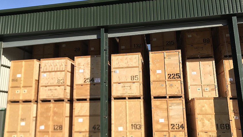 Storage warehouse